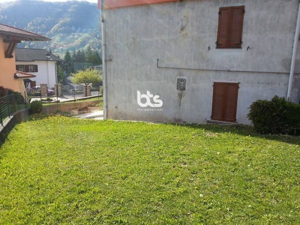 appartamento in vendita ad Algua in zona Rigosa