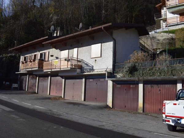 appartamento in vendita ad Algua