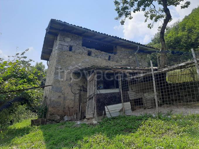 appartamento in vendita ad Algua