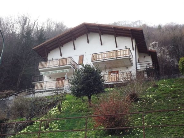 appartamento in vendita ad Algua