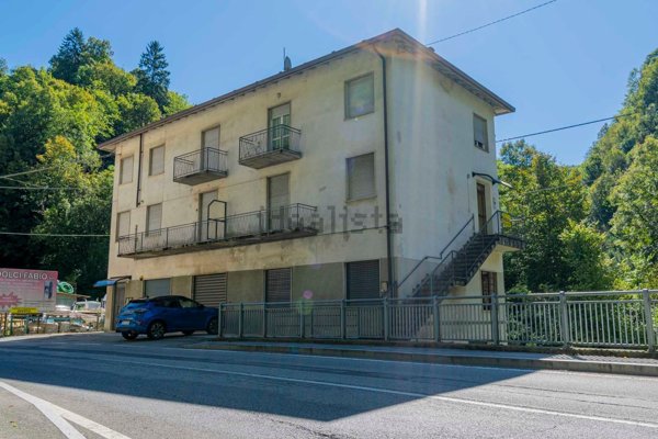 appartamento in vendita ad Algua in zona Pagliaro