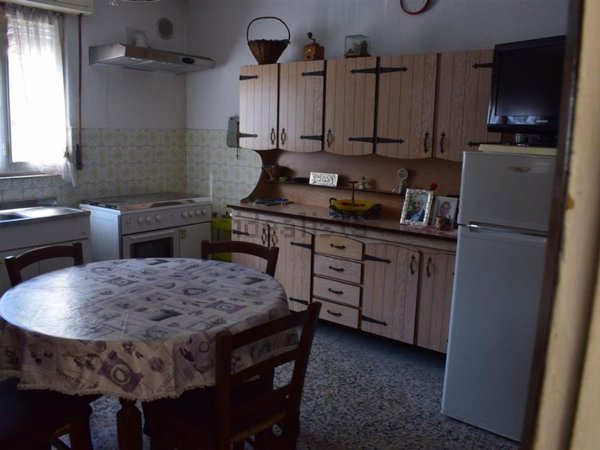 appartamento in vendita ad Algua in zona Frerola