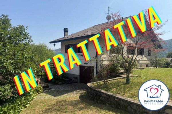 casa indipendente in vendita ad Algua in zona Sambusita