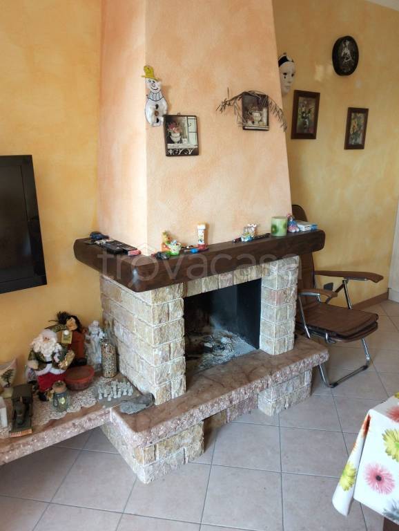 appartamento in vendita a Cornalba