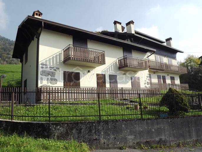 appartamento in vendita a Cornalba in zona Passoni