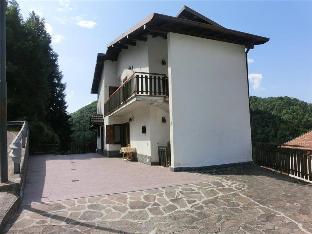 appartamento in vendita a Cornalba in zona Passoni