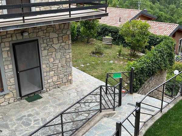 appartamento in vendita a Cornalba