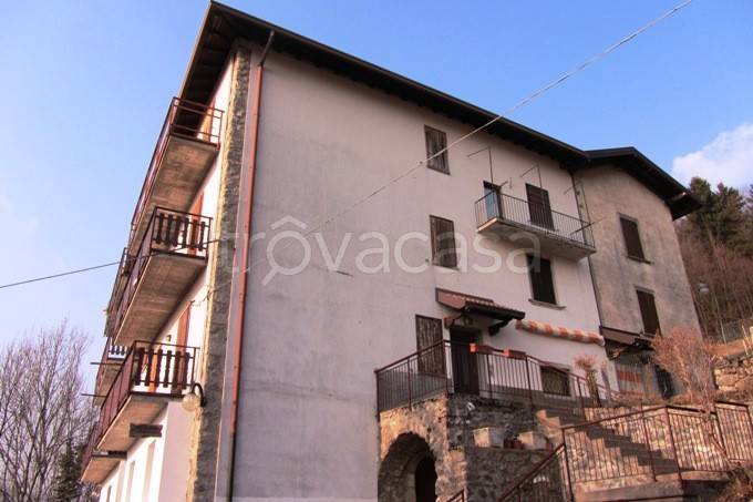 appartamento in vendita a Cornalba in zona Passoni
