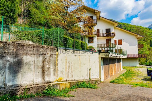 appartamento in vendita a Cornalba in zona Passoni