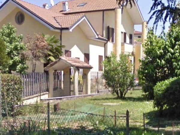 appartamento in vendita a Medolago in zona Adda