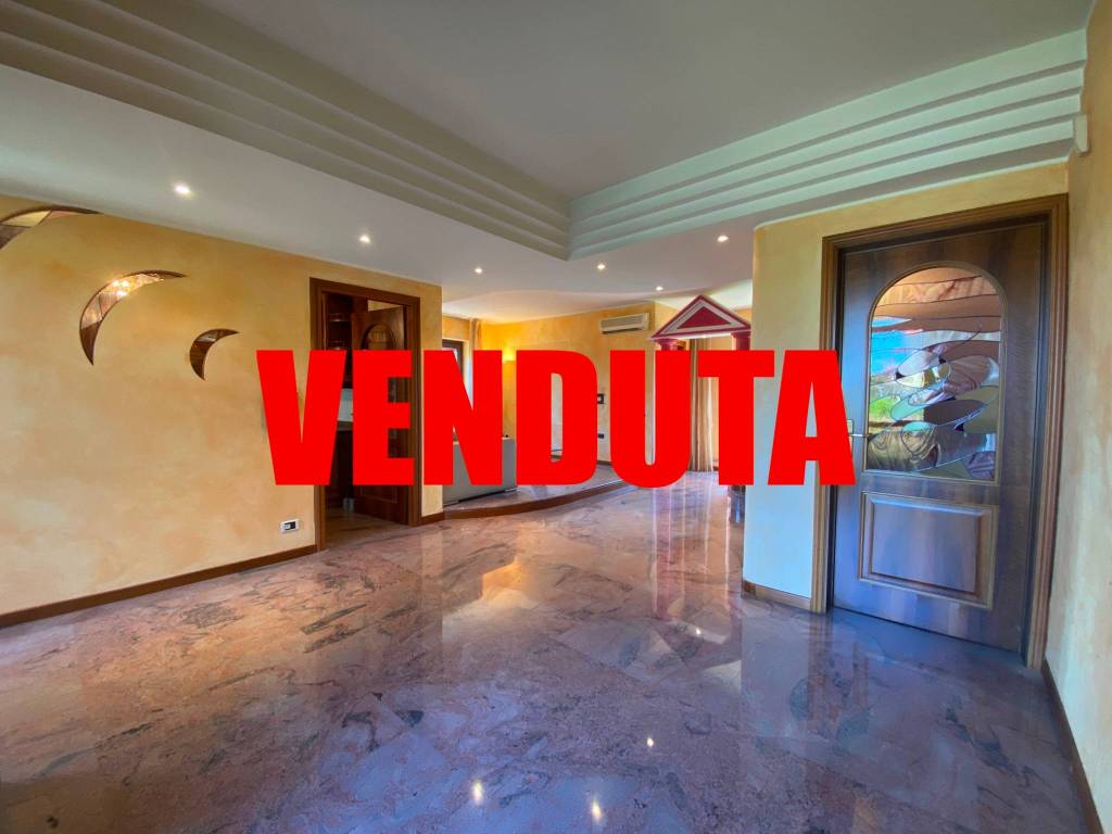 casa indipendente in vendita a Medolago