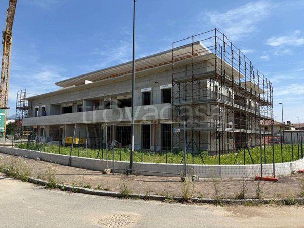 appartamento in vendita a Medolago