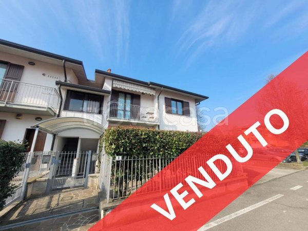 appartamento in vendita a Medolago
