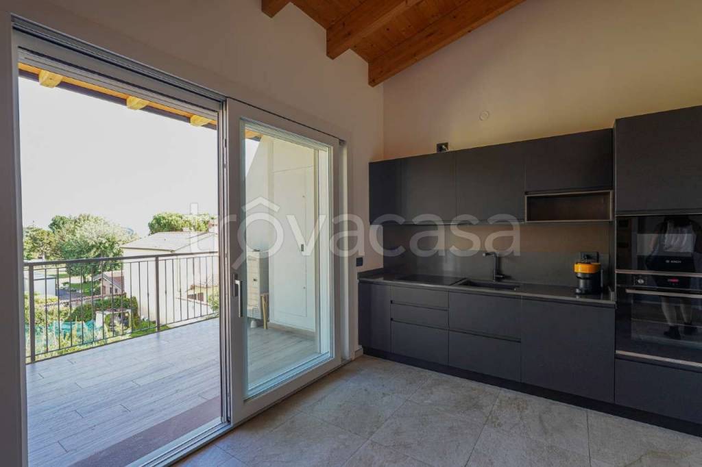 appartamento in vendita a Medolago