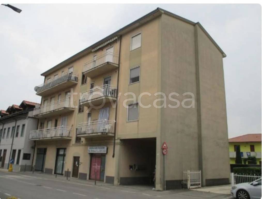appartamento in vendita a Medolago