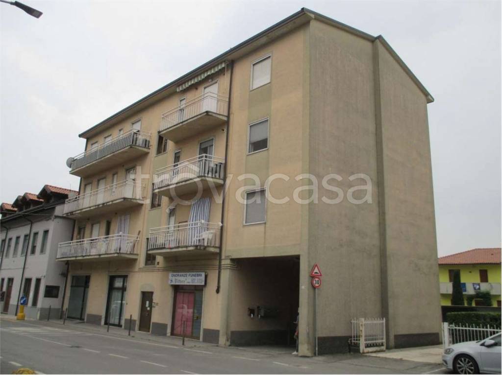 appartamento in vendita a Medolago