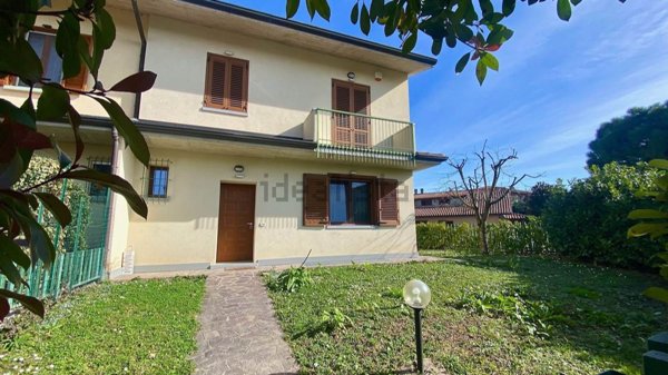 casa indipendente in vendita a Medolago