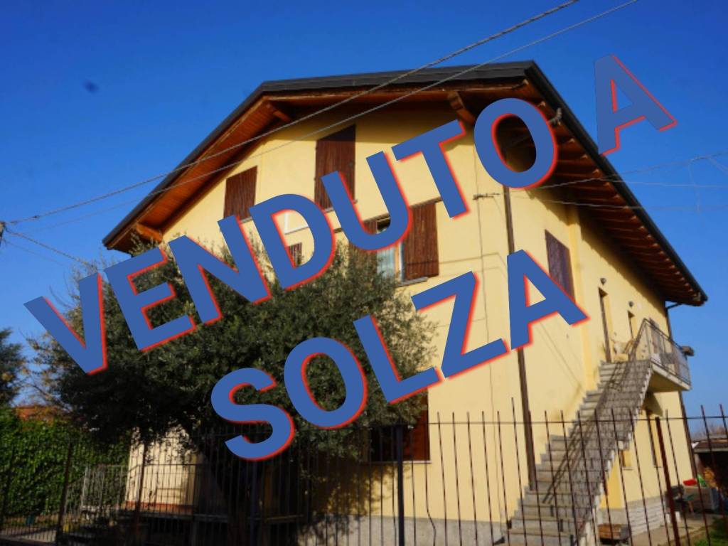 appartamento in vendita a Solza