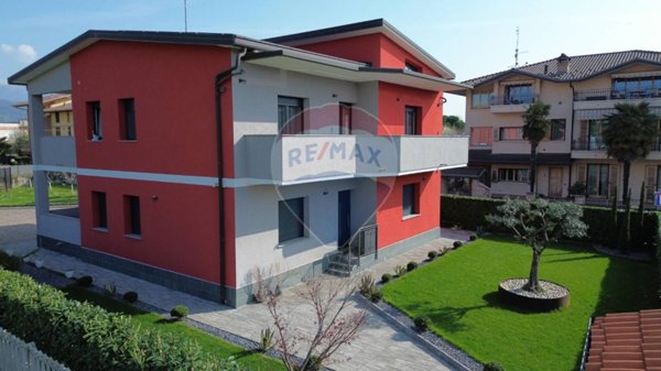 casa indipendente in vendita a Solza