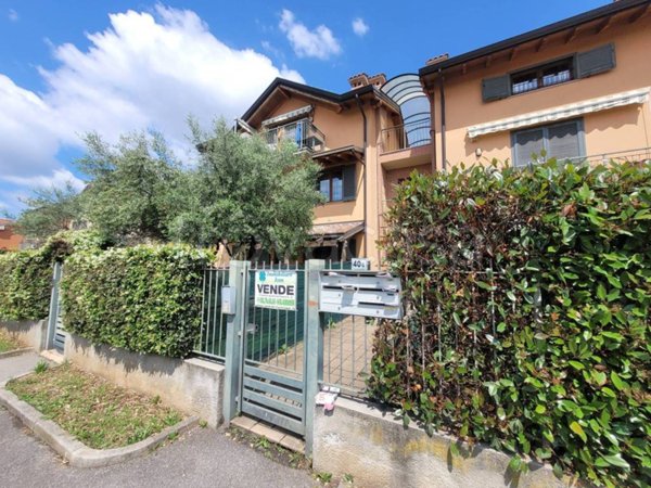 appartamento in vendita a Solza