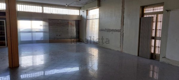ufficio in vendita a Solza