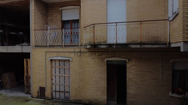 appartamento in vendita a Solza