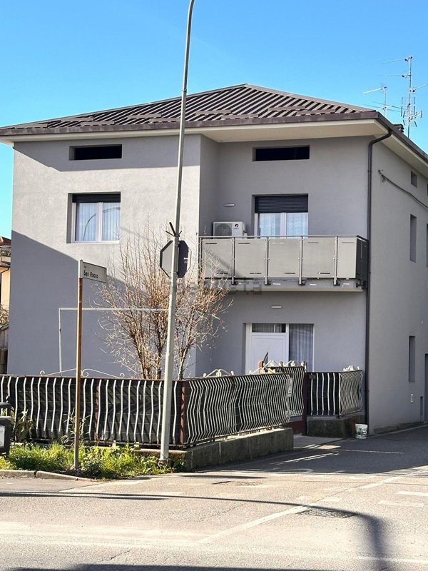 appartamento in vendita a Solza