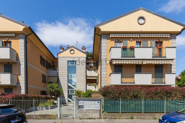 appartamento in vendita a Solza