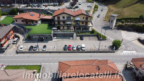 appartamento in vendita a Sant'Omobono Terme