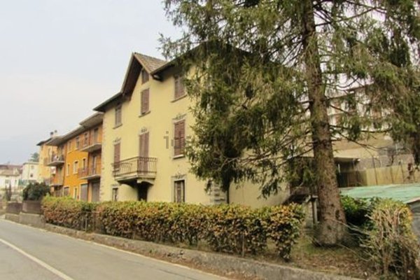 appartamento in vendita a Sant'Omobono Terme