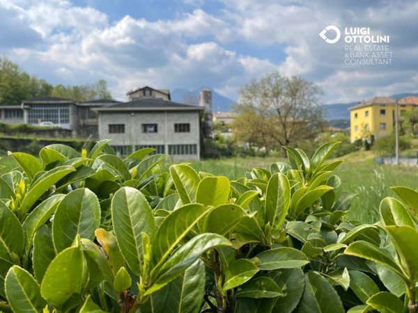 negozio in vendita a Sant'Omobono Terme in zona Cepino