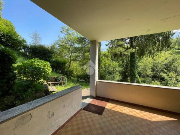 appartamento in vendita a Sant'Omobono Terme in zona Selino Basso