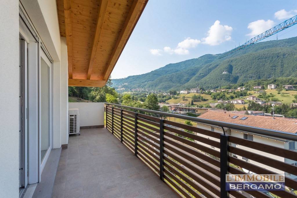 appartamento in vendita a Sant'Omobono Terme