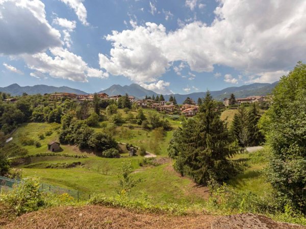 casa indipendente in vendita a Sant'Omobono Terme