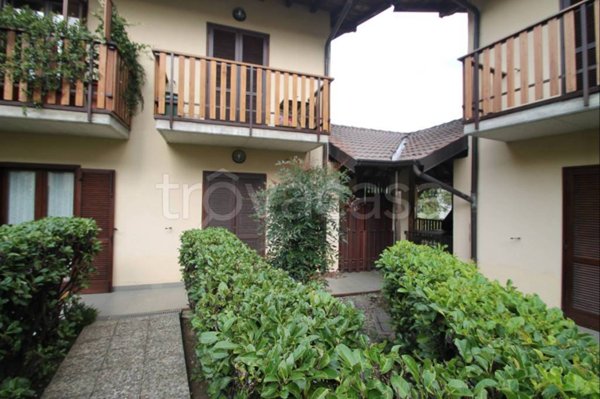 appartamento in vendita a Sant'Omobono Terme in zona Selino Alto