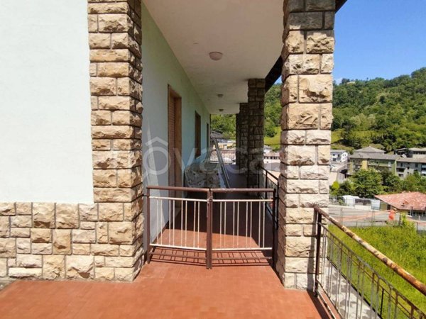 casa indipendente in vendita a Sant'Omobono Terme in zona Cepino
