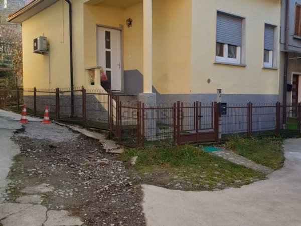 appartamento in vendita a Sant'Omobono Terme