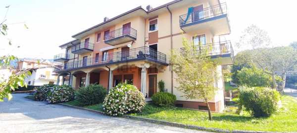appartamento in vendita a Sant'Omobono Terme