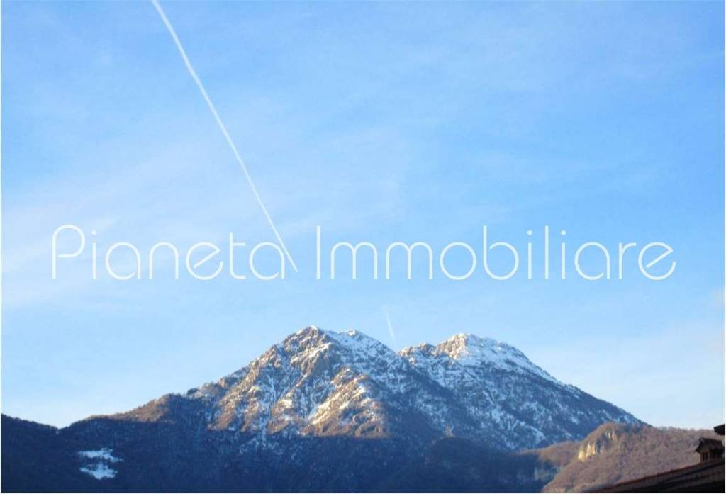 appartamento in vendita a Sant'Omobono Terme in zona Mazzoleni