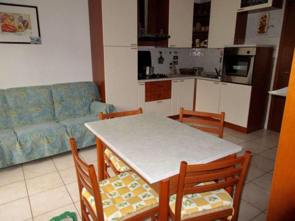 appartamento in vendita a Sant'Omobono Terme in zona Mazzoleni