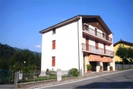 casa indipendente in vendita a Sant'Omobono Terme