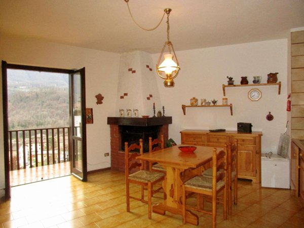 appartamento in vendita a Sant'Omobono Terme