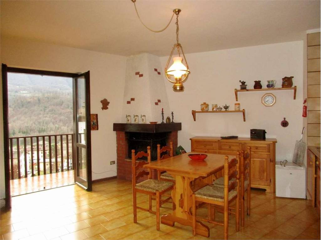 appartamento in vendita a Sant'Omobono Terme