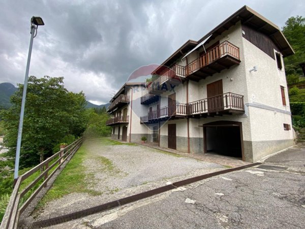 appartamento in vendita a Sant'Omobono Terme