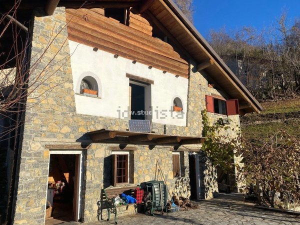 appartamento in vendita a Sant'Omobono Terme