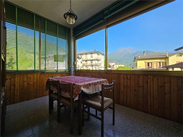 appartamento in vendita a Sant'Omobono Terme in zona Mazzoleni