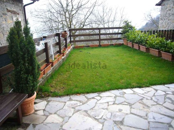 appartamento in vendita a Sant'Omobono Terme