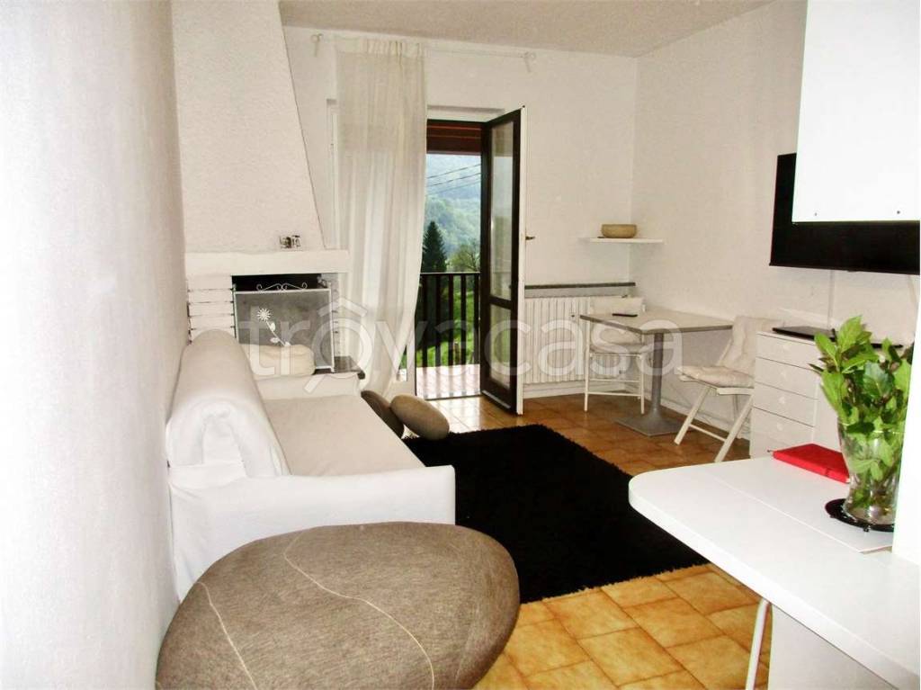 appartamento in vendita a Sant'Omobono Terme