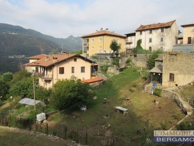 casa indipendente in vendita a Sant'Omobono Terme in zona Selino Alto