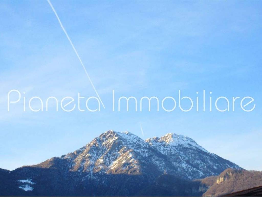 appartamento in vendita a Sant'Omobono Terme in zona Mazzoleni